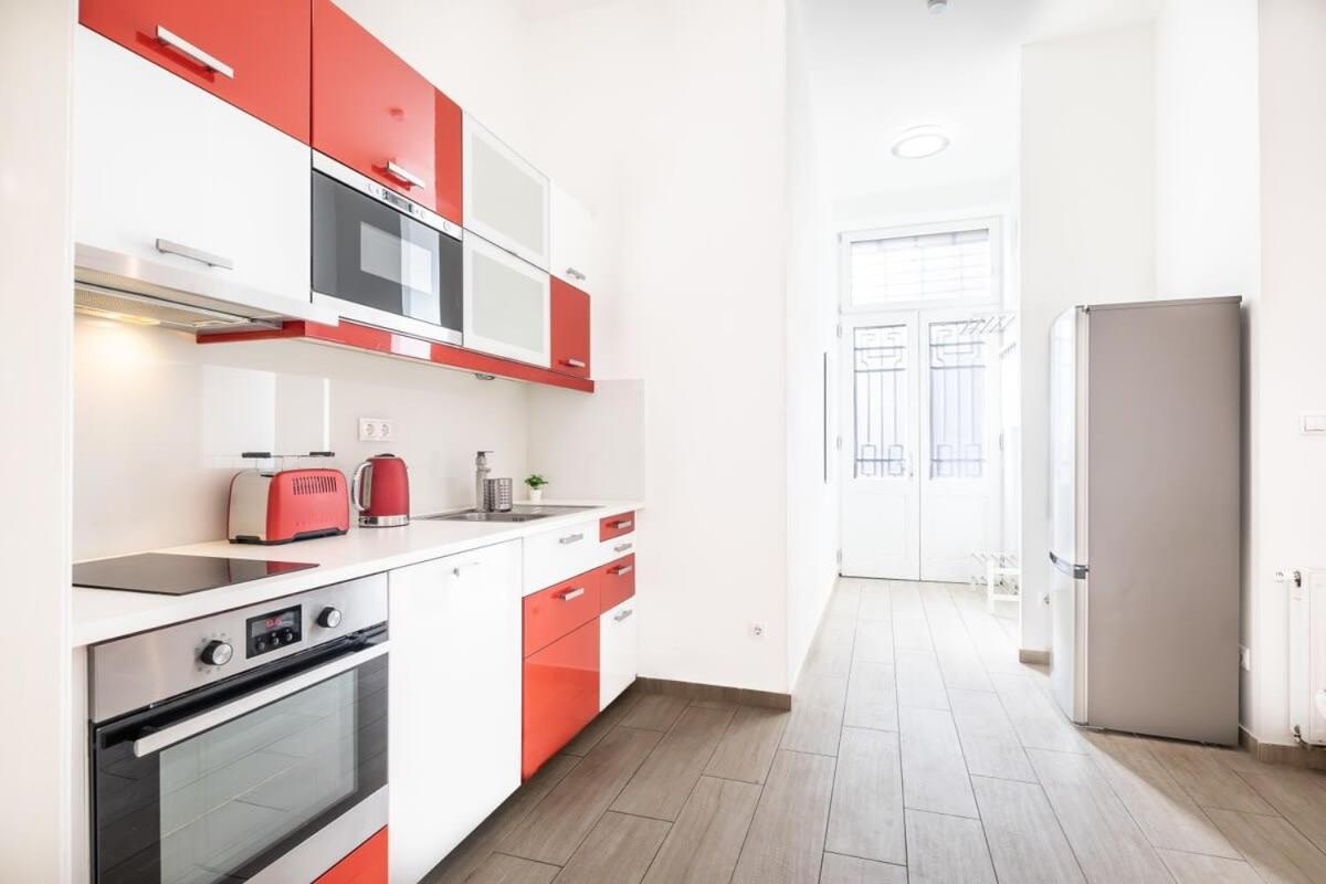 Bright & Large Apartment At Top Location Budapest Exterior foto