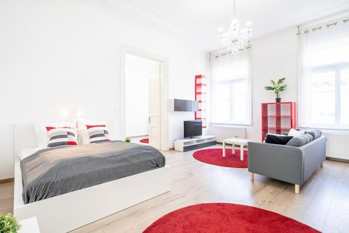 Bright & Large Apartment At Top Location Budapest Exterior foto